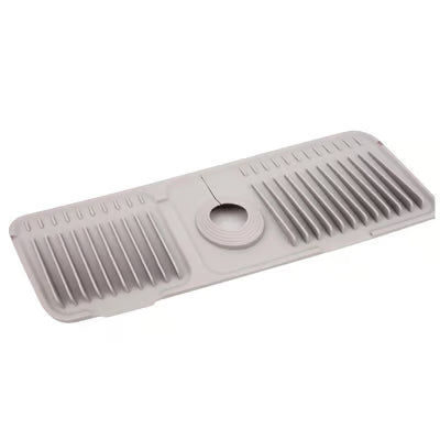 💧 Self-Draining Silicone Faucet Mat – Keep Your Countertop Clean & Dry