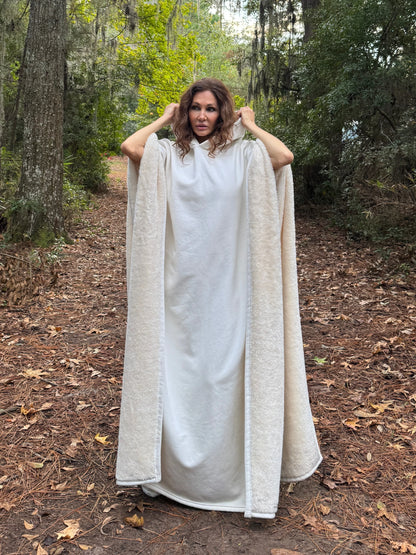 🎁 Premium Cozy Hoodie – A Warm & Thoughtful Gift for Her or Him!