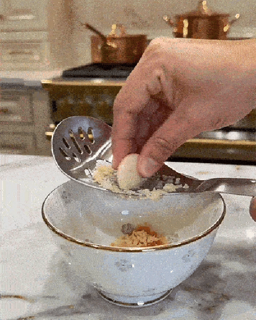 🔥6-in-1 Stainless Steel Cooking Spoon – Grate, Stir, Drain & Serve